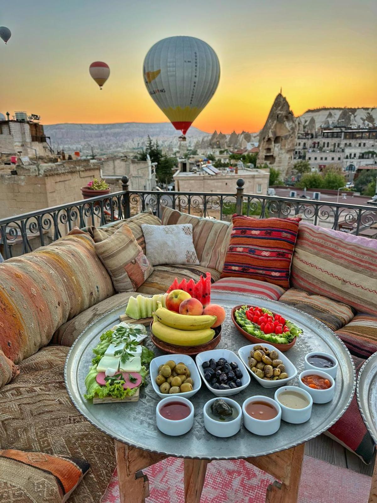 Caftan Cave Suites Göreme Buitenkant foto